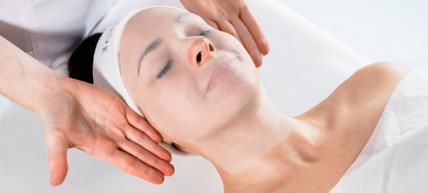 10 REASONS YOU NEED AN AESTHETICIAN